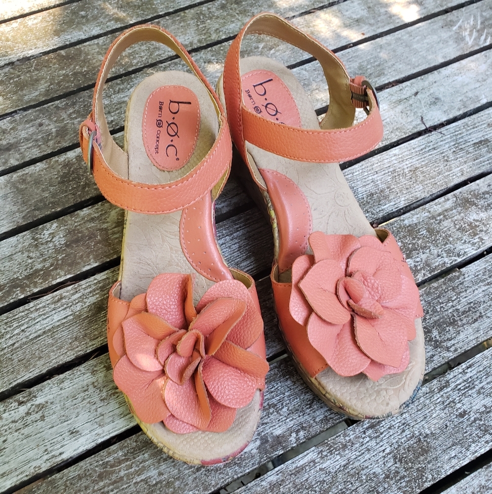 Floral Wedges
